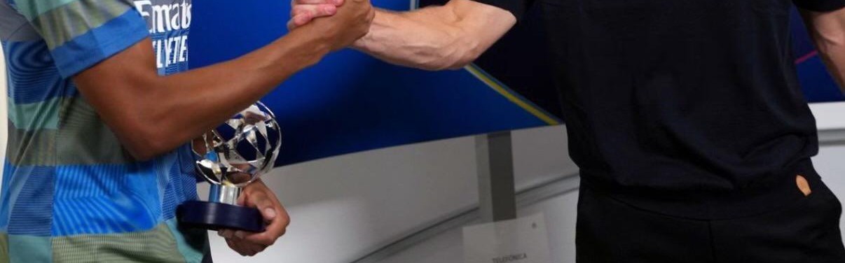 开云体育app-姆巴佩告别阿隆索：虽然时间很短，但很荣幸能为你效力