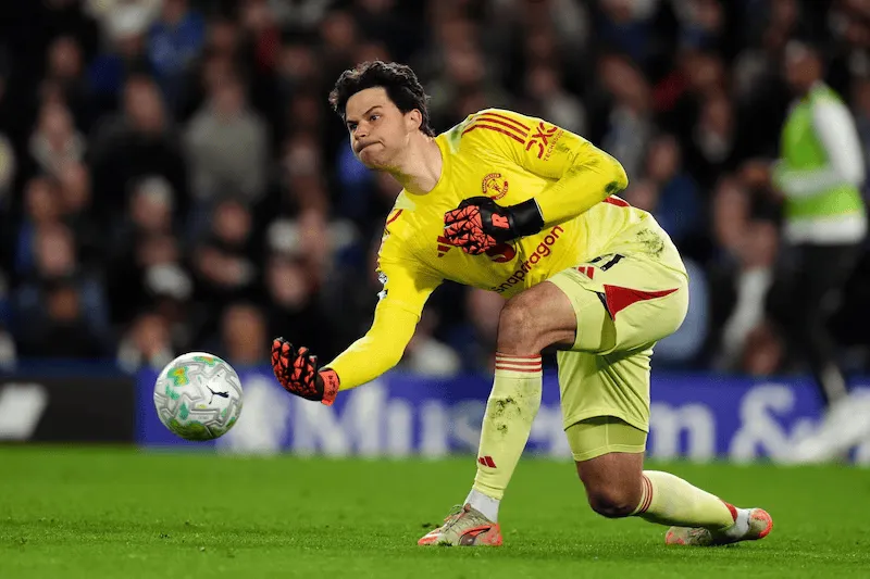 拉门斯vs布伦特福德全场数据：扑救5，击出1摘高球2，解围2